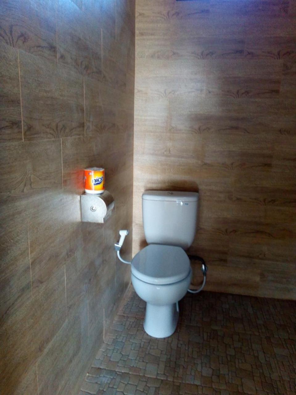 Huu Lakey Beach Inn Hotel מראה חיצוני תמונה