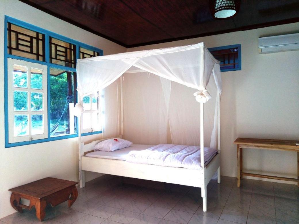 Huu Lakey Beach Inn Hotel מראה חיצוני תמונה